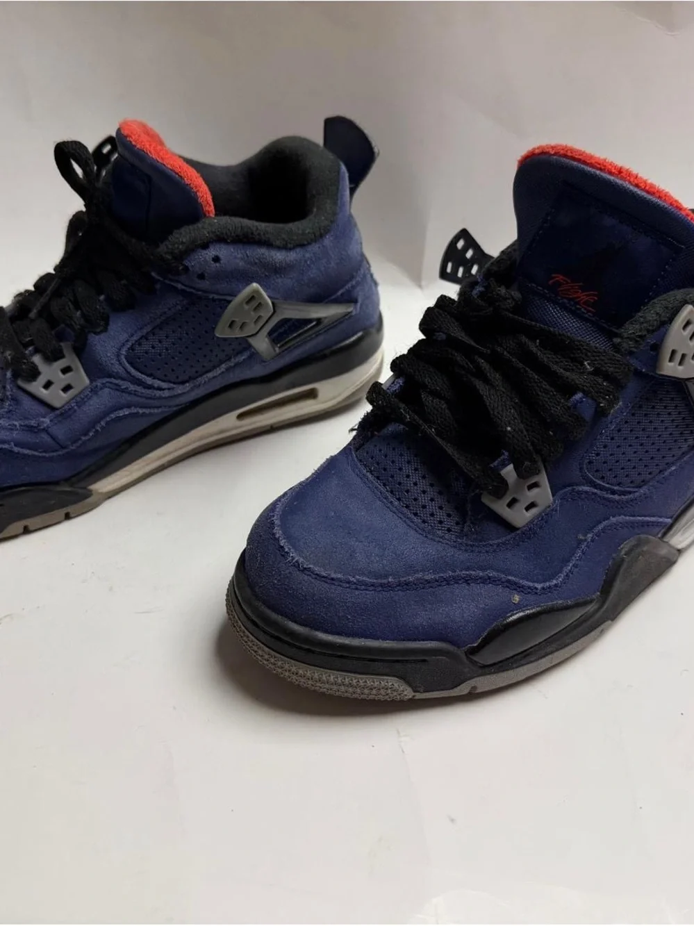 Jordan Kids Navy and Red Low-Top Sneakers